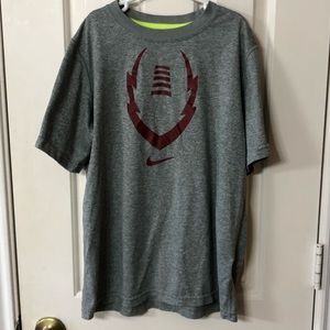 Boys Nike dri fit tee